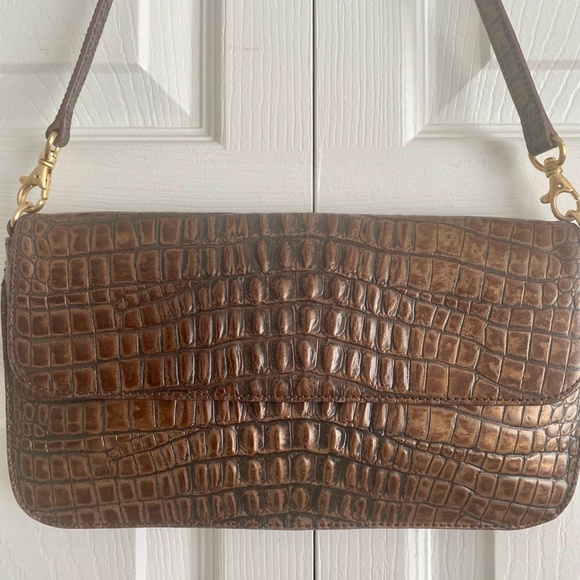 Preston & York Embossed Faux Crocodile Shoulder Bag - Picture 2 of 5